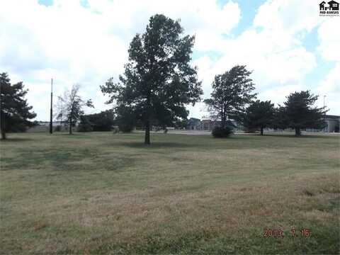 0000 K61 Hwy, Hutchinson, KS 67501