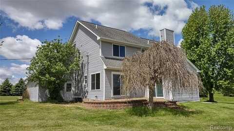 2920 OAK GROVE Road, North Branch, MI 48461