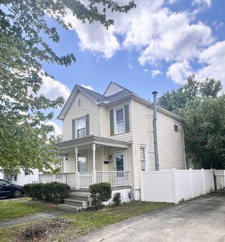 2957 4th Avenue, Huntington, WV 25702