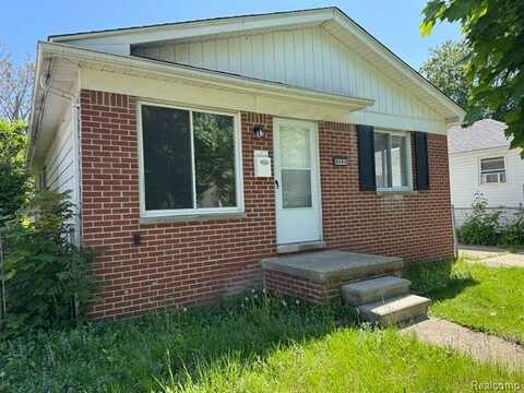 8684 PAIGE Avenue, Warren, MI 48089
