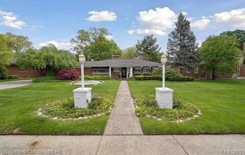 511 S GULLEY Road, Dearborn, MI 48124