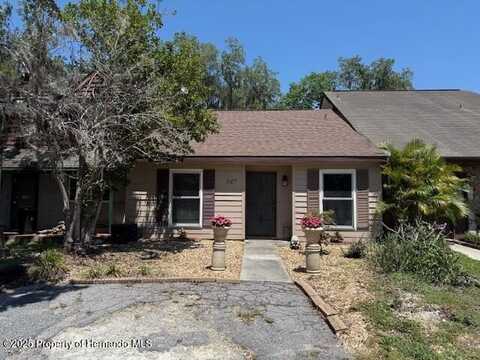 947 Village Drive, Brooksville, FL 34601