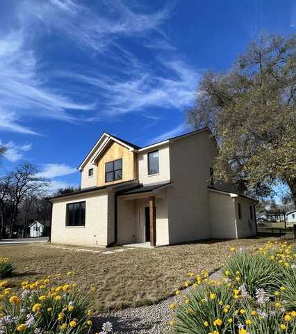 118 Little John St, Gun Barrel City, TX 75156