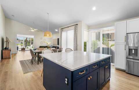 12811 Oak Knoll Drive, Palm Beach Gardens, FL 33418