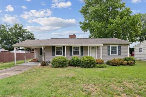 22 Oxford Road, Newport News, VA 23606