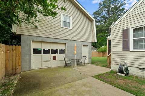 628 Sedgefield Drive, Newport News, VA 23605