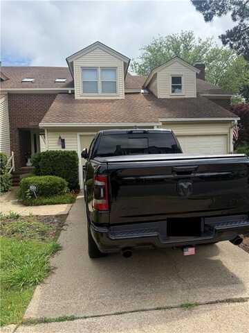 4705 Kempsville Green Parkway, Virginia Beach, VA 23462