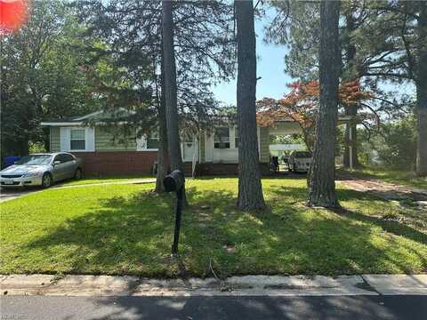 1113 Lake Kennedy Drive, Suffolk, VA 23434