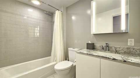987 Queen Street, Honolulu, HI 96814