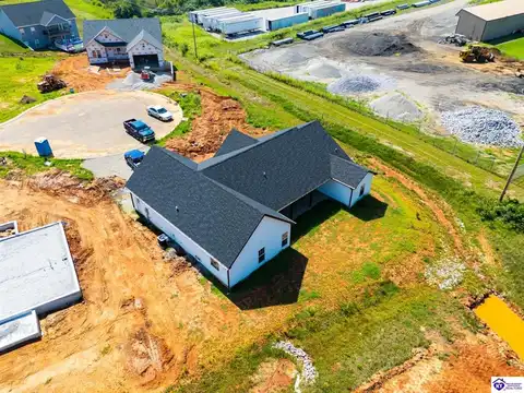 88 Betty Boyd Lane, Brandenburg, KY 40108