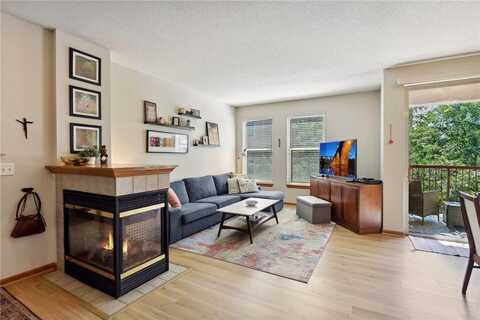 580 N 2nd Street, Minneapolis, MN 55401