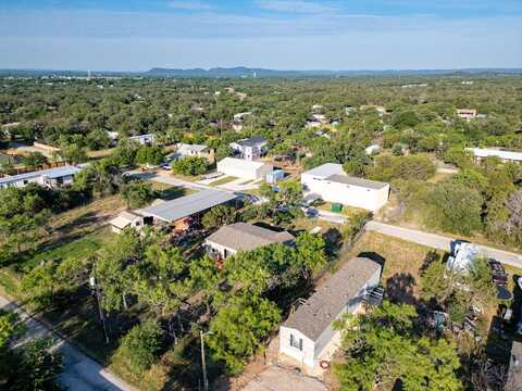 3451 Gardenia Street, Kingsland, TX 78639