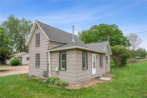400 Forest Street E, Belle Plaine, MN 56011