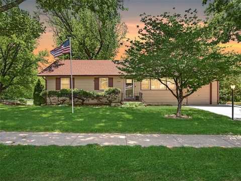 1709 Dakota Street, Leavenworth, KS 66048