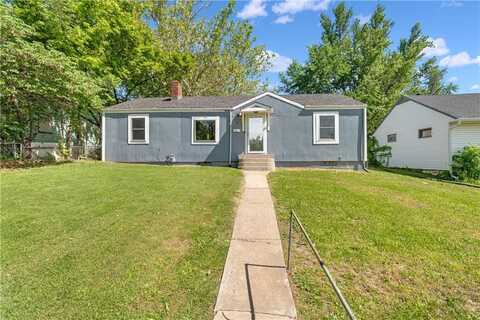 2926 Stewart Avenue, Kansas City, KS 66104