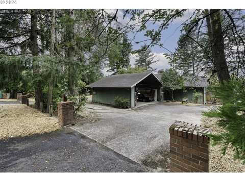 8725 SW GARDEN HOME RD, Portland, OR 97223
