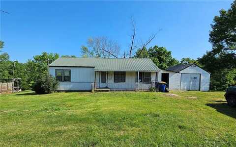 W 83rd Street, De Soto, KS 66018