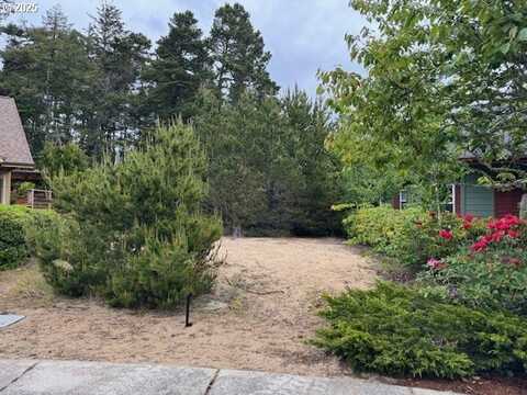 1629 38TH LOOP, Florence, OR 97439