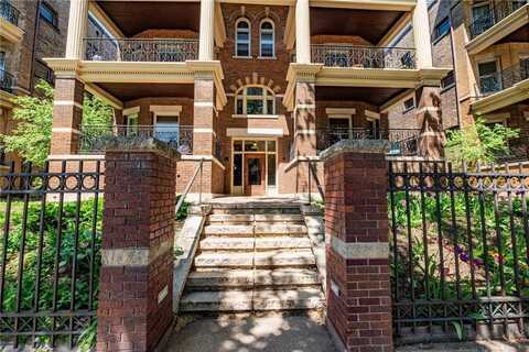 627 Grand Avenue, Saint Paul, MN 55105