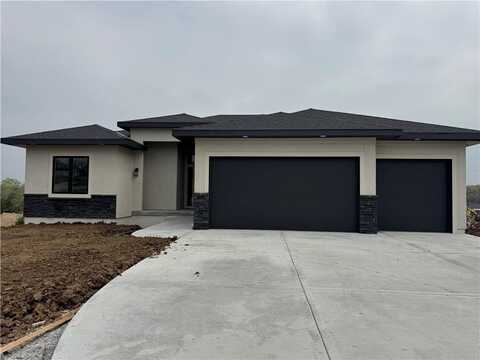 9019 Freedom Circle, Lenexa, KS 66227