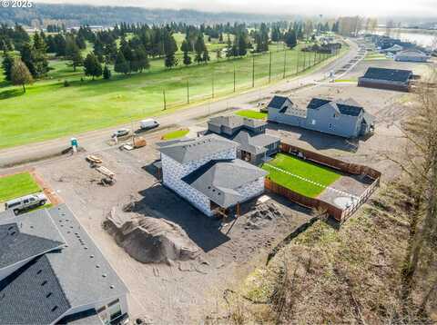 2036 S RIVER RD, Kelso, WA 98626