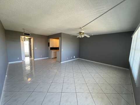 4013 Wolverton A, Boca Raton, FL 33434