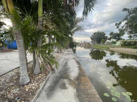 1095 7th Street, Okeechobee, FL 34974