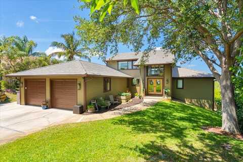 3781 NE Sugarhill Avenue, Jensen Beach, FL 34957