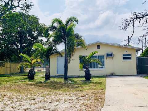 417 NE 2nd Street, Boynton Beach, FL 33435