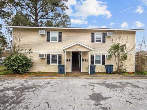 307 Richlands Avenue, Jacksonville, NC 28540