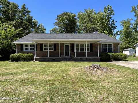 805 Gardenview Drive, Jacksonville, NC 28540