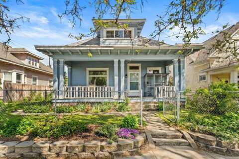 1428 W Knox Ave, Spokane, WA 99205