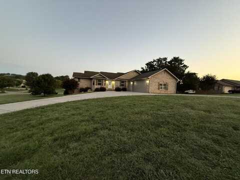 734 Southview Circle, Kodak, TN 37764