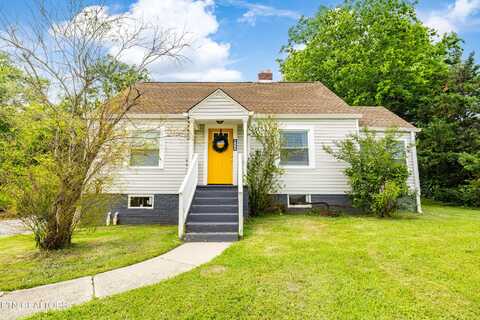 919 Montgomery Lane, Maryville, TN 37803
