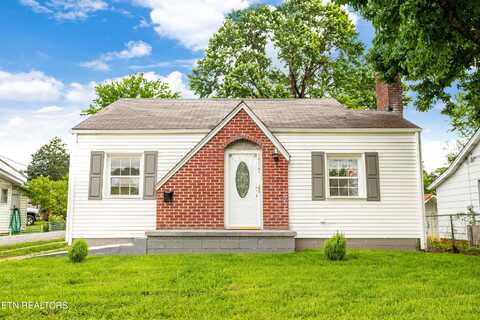 1717 Beaumont Ave, Knoxville, TN 37921