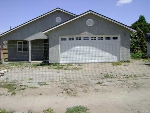 328 D Street, Tulare, CA 93274