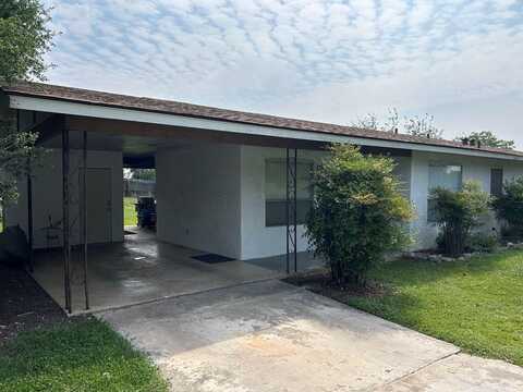 103 Poco Vista Dr S, Kerrville, TX 78028