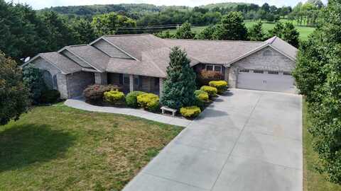 1018 Southwind Circle, Dandridge, TN 37725