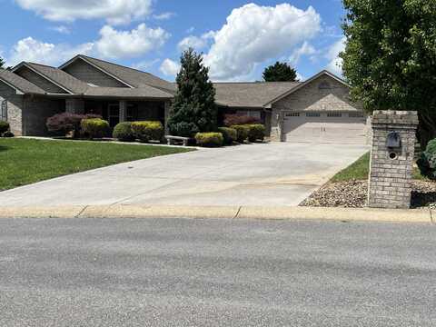 1018 Southwind Circle, Dandridge, TN 37725