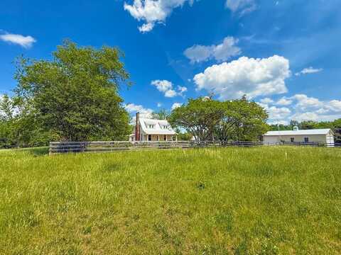 8820 Nutbush Road, Green Bay, VA 23942