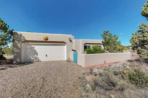 12 Estambre Road, Santa Fe, NM 87508