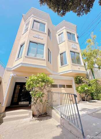 11 Wood Street, San Francisco, CA 94118