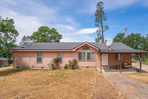 16605 Lassen Avenue, Anderson, CA 96007