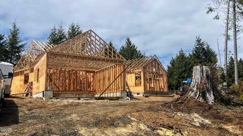 950 SW Dolores, Waldport, OR 97394