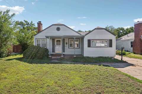 2438 S Hydraulic, Wichita, KS 67216