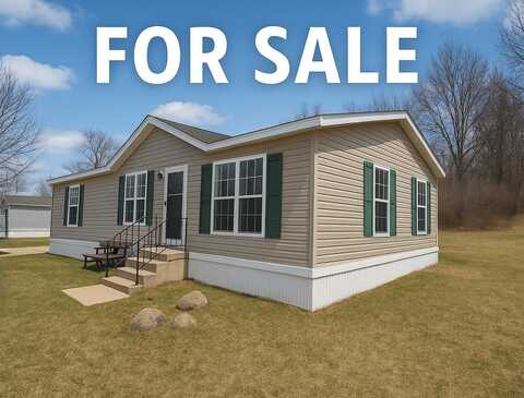 16430 Park Lake Rd. #18, East Lansing, MI 48823
