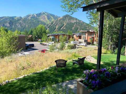 140 Valleywood Dr, Ketchum, ID 83340