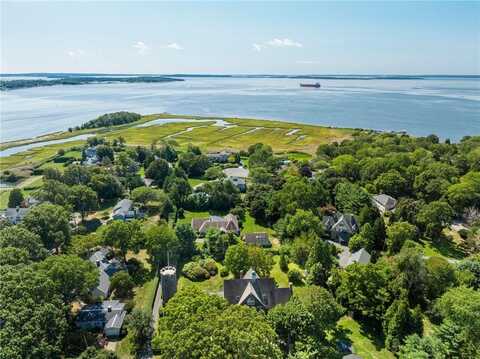 3 Stone Tower Lane, Barrington, RI 02806