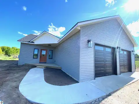 7640 Cameron Court, Lake Ann, MI 49650