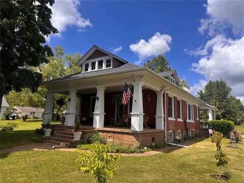 339 E Reynolds Street E, Ironton, MO 63650